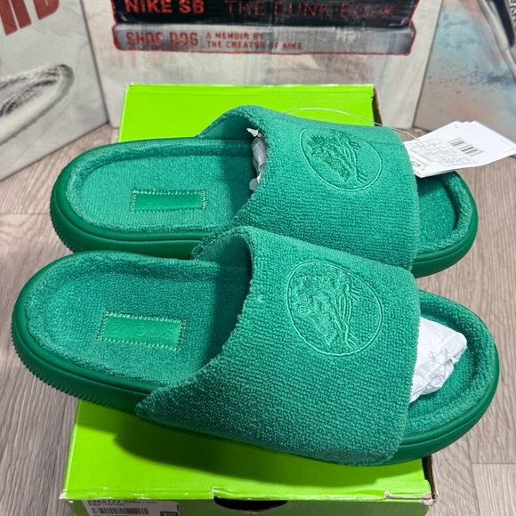 New Unisex Sandals Crocs Classic Towel Slide Multiple Sizes W6 - Picture 4 of 14